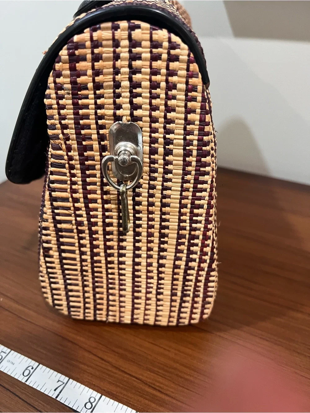 Vintage Woven Straw Top Handle Handbag Structured Boho Mod Retro Purse